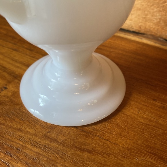 VTG 60-70s Balboa Pavilion Milk Glass Mug. 8 oz. - Picture 5 of 6